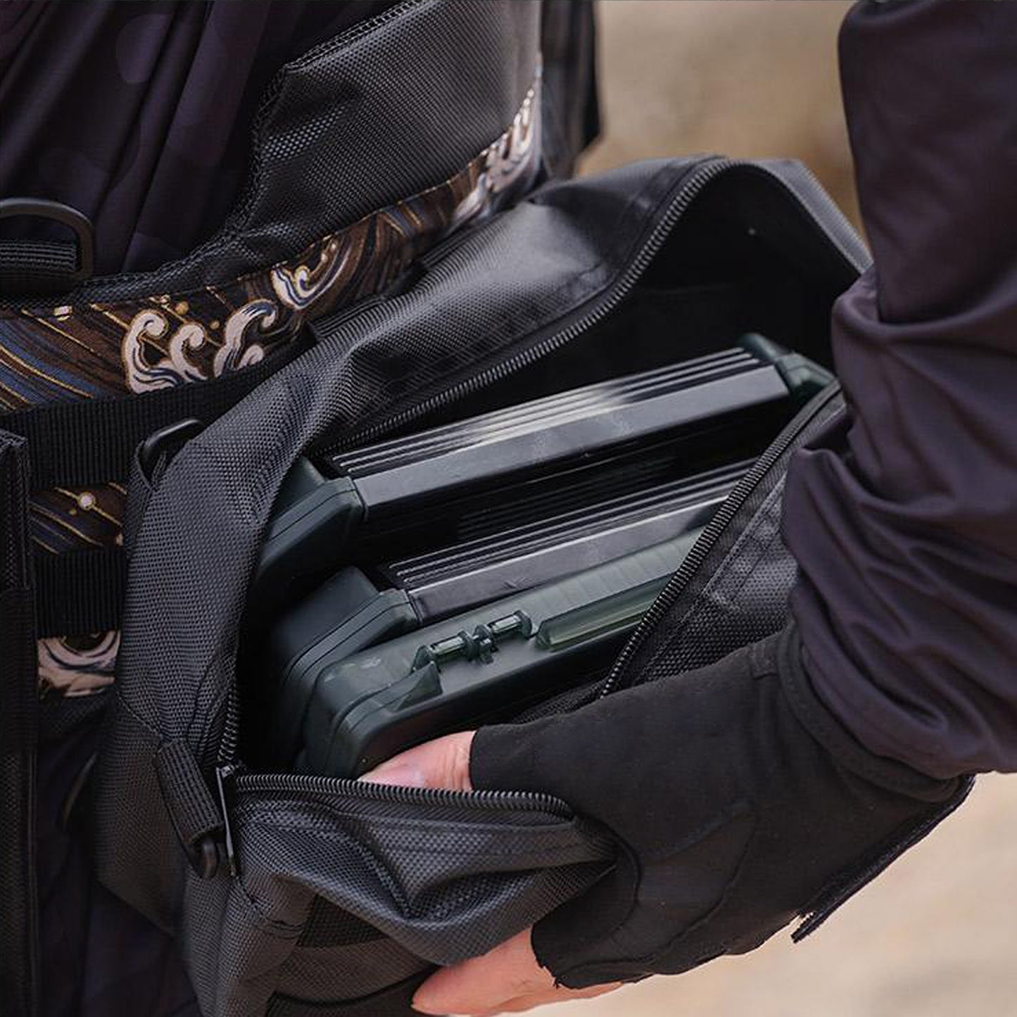 Waterproof Multi-Purpose Lure Fishing Waist Bag